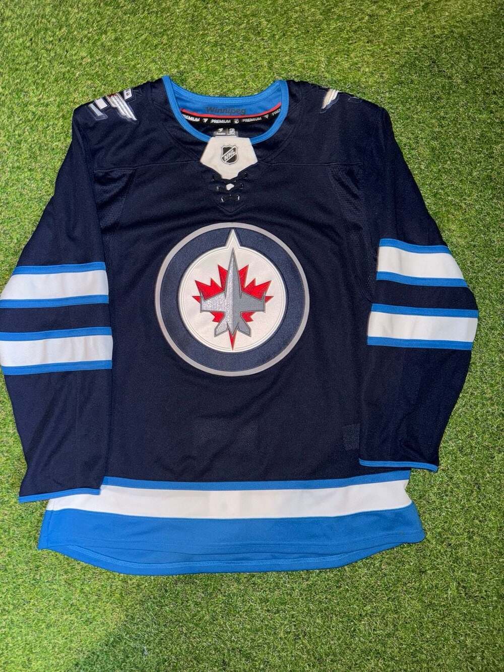 Fanatics Winnipeg Jets Hockey Jersey Size 50